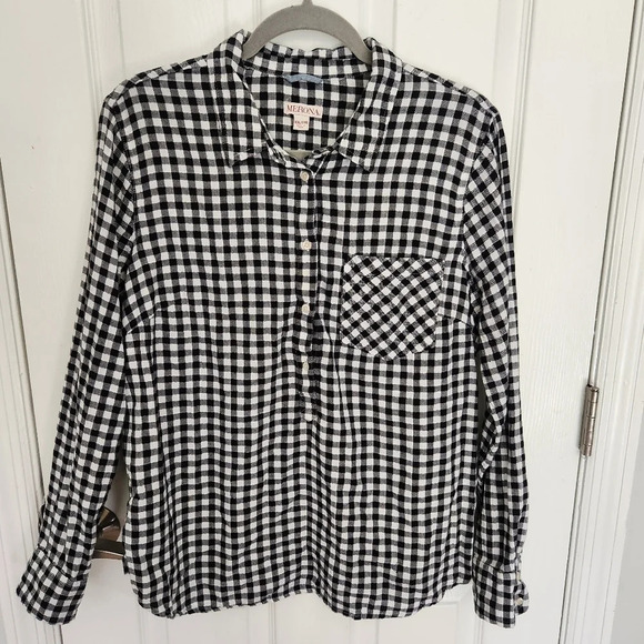 Merona Black & White Checkered Button-Down Top - Picture 1 of 13